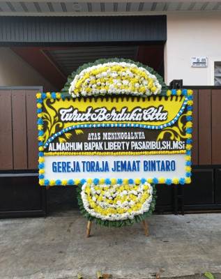 Papan Bunga Duka di Lok Tuan