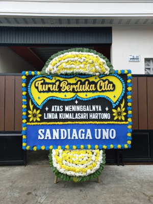 Papan Bunga Duka di Lok Tuan