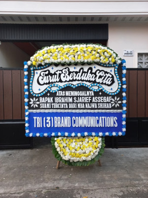 Papan Bunga Duka di Lok Tuan
